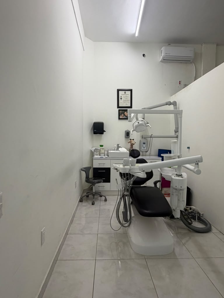 Instalaciones de Clínica Dental de la Cruz 4