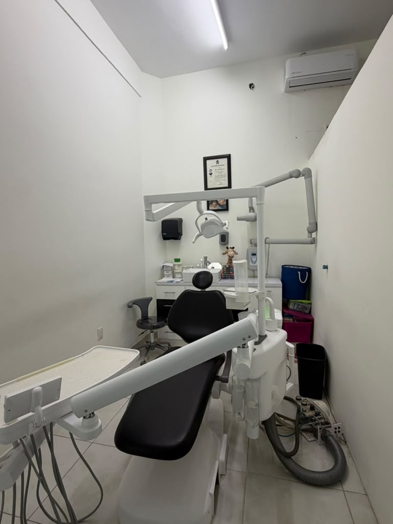 Instalaciones de Clínica Dental de la Cruz 6